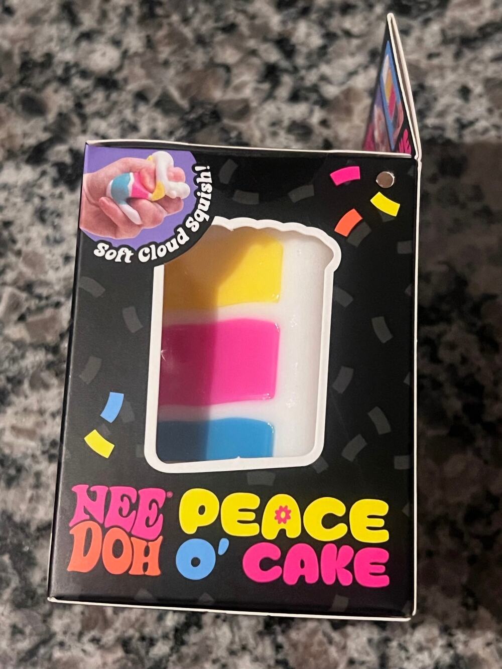 Peace O Cake Needoh